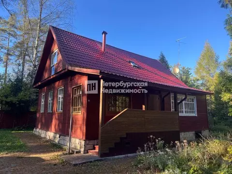 Дом в Ленинградская область, Гатчинский муниципальный округ, Вырица ...