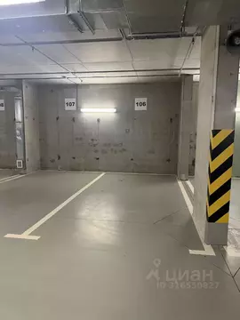 Гараж в Санкт-Петербург Черниговская ул., 11к1 (14 м)