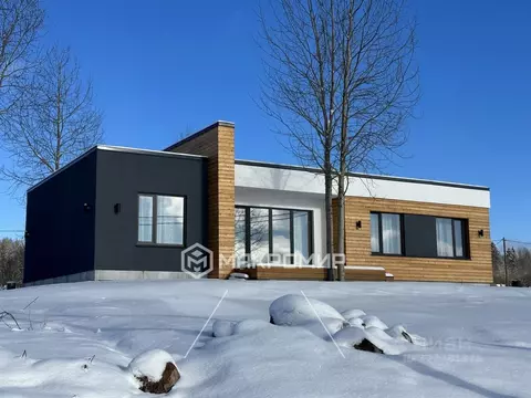 Дом в Ленинградская область, Выборгский район, Рощинское городское ...
