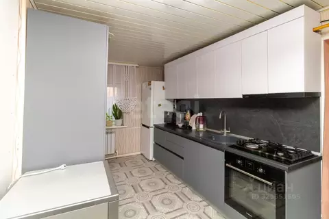 Дом в Тюменская область, Тюмень Энергостроитель СНТ, ул. Цветочная ...