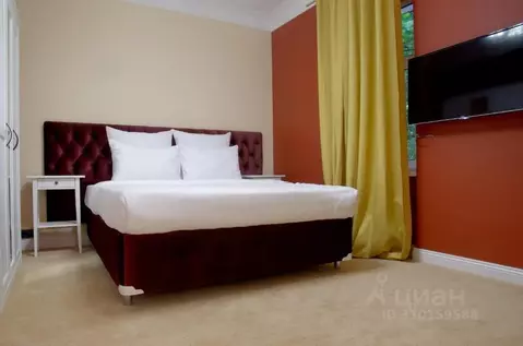 Комната Москва Садовническая ул., 8 (25.0 м)