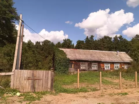 Дом в Калужская область, Перемышльский муниципальный округ, Ахлебинино ...