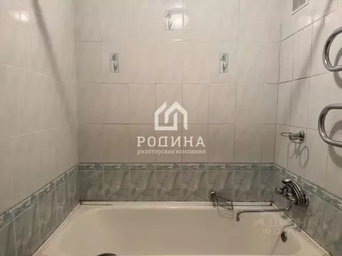 2-к кв. Хабаровский край, Комсомольск-на-Амуре Ленинградская ул., 24 ...