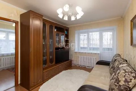 3-к кв. Тюменская область, Тюмень Курская ул., 2 (50.8 м)