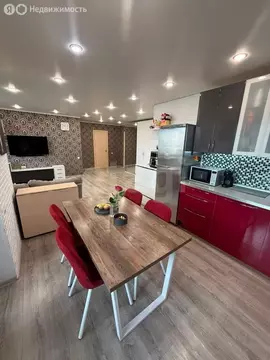 3-комнатная квартира: Стерлитамак, улица Артёма, 84 (74.4 м)
