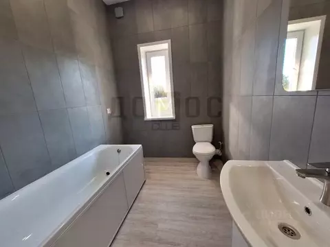 Дом в Свердловская область, Белоярский муниципальный округ, с. ...