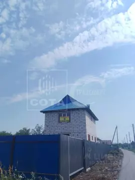 Дом в Воронежская область, Верхнехавский район, с. Углянец ул. ...