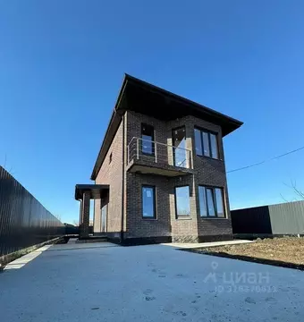 Дом в Краснодарский край, Динской район, Новотитаровская ст-ца ул. ...