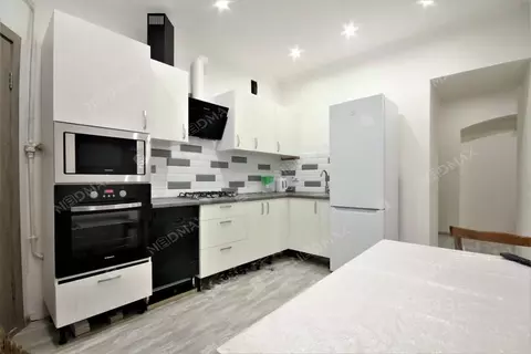 3-к кв. Санкт-Петербург пер. Басков, 37-39 (72.0 м)