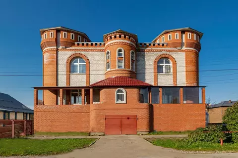 Коттедж в Пермский край, Пермь Бердичевская ул., 167 (556 м)