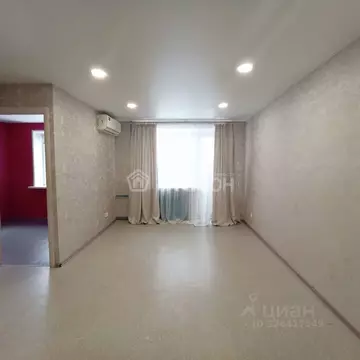 1-к кв. Волгоградская область, Волгоград ул. Кузнецова, 18 (32.5 м)