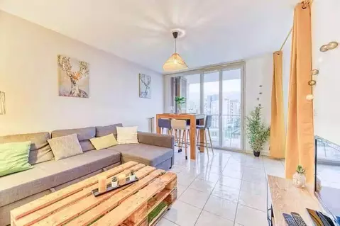 2-к кв. Краснодарский край, Сочи ул. Кирпичная, 24к2 (30.0 м)