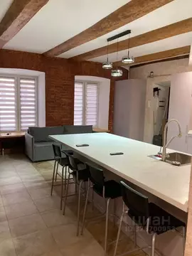 3-к кв. Санкт-Петербург ул. Декабристов, 11 (75.1 м)