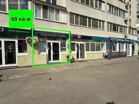 Торговая площадь (69 м)