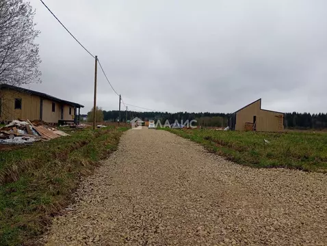 Участок в Ленинградская область, Гатчинский муниципальный округ, д. ...