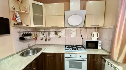 2-к кв. Ямало-Ненецкий АО, Новый Уренгой Ленинградский просп., 8Б ...