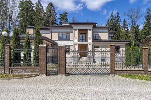 Дом в Московская область, Одинцовский городской округ, д. Семенково, ...