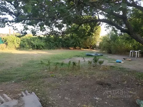 Участок в Краснодарский край, Ленинградская ст-ца  (10.0 сот.)