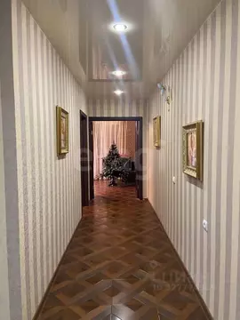 2-к кв. Волгоградская область, Волгоград ул. Землячки, 27Д (75.6 м)