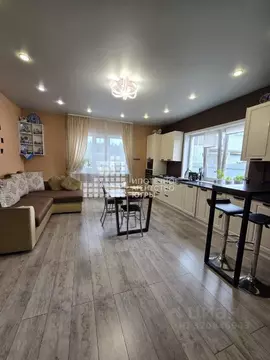 Дом в Ханты-Мансийский АО, Ханты-Мансийский район, д. Шапша ул. ...