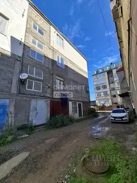 2-к кв. Дагестан, Дербент ул. Генерала Гайдарова, 2 (65.0 м)