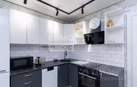 1-к кв. Тюменская область, Тюмень ул. Алексея Леонова, 36 (35.6 м)