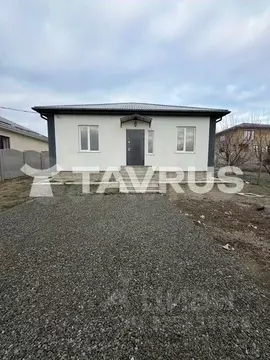 Дом в Крым, Симферопольский район, Перовское с/пос, Петровские Скалы ...