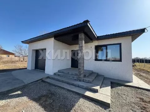 Дом в Хакасия, Усть-Абаканский район, пос. Тепличный ул. Весенняя, 43 ...