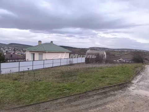 Участок в Крым, Симферопольский район, Перовское с/пос, Овощевод СПК ...