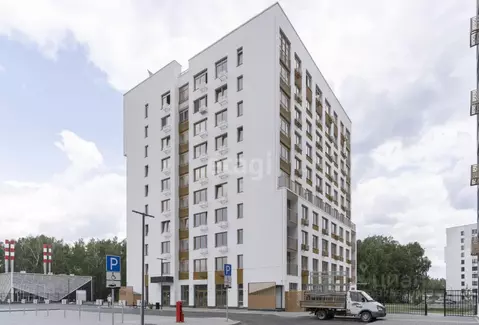 3-к кв. Тюменская область, Тюмень ул. Анатолия Клиндюка, 4к2 (80.9 м)