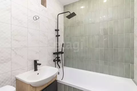 2-к кв. Тюменская область, Тюмень ул. Республики, 187 (42.0 м)