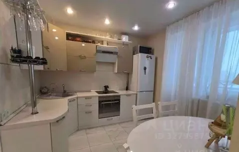 3-к кв. Москва ул. Татьянин Парк, 14к2 (65.0 м)