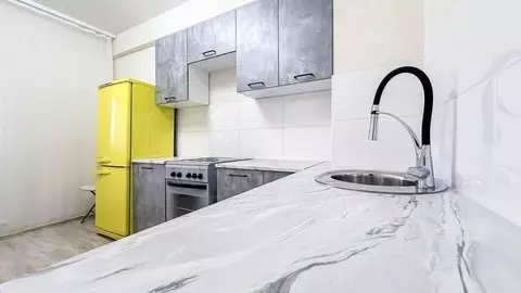 1-к кв. Иркутская область, Иркутск ул. 6-я Советская, 80/1 (52.0 м)