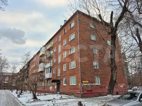 2-к кв. Омская область, Омск Городок Нефтяников мкр, ул. Энтузиастов, ...