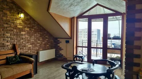 5-к кв. Северная Осетия, Владикавказ просп. Доватора, 14 (150.0 м)