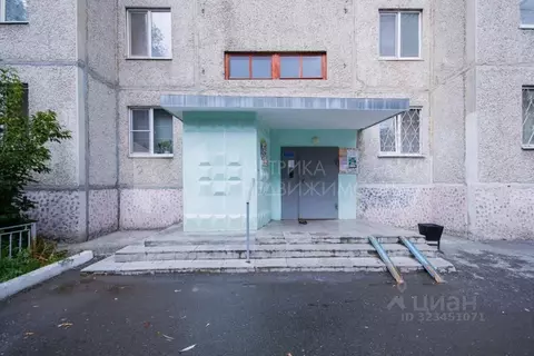 2-к кв. Тюменская область, Тюмень Ставропольская ул., 13 (50.1 м)