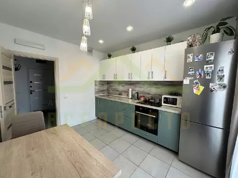 Продается 2-комнатная квартира