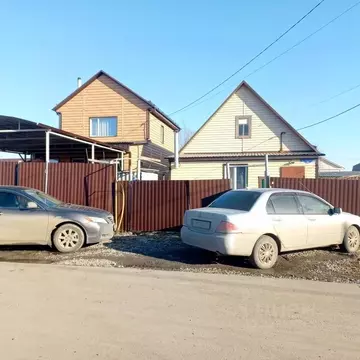 Дом в Омская область, Омск пер. 1-й Дунаевского, 8 (60 м)