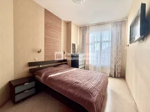 3-к кв. Санкт-Петербург Петровский просп., 14 (92.7 м)