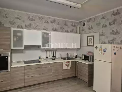 Продается 2-комнатная квартира