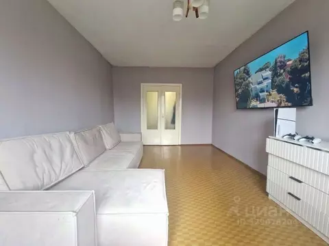 2-к кв. Волгоградская область, Волгоград бул. 30-летия Победы, 82 ...