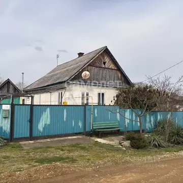 Дом в Краснодарский край, Апшеронский район, Нефтегорское городское ...
