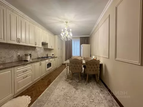 2-к кв. Ставропольский край, Ессентуки ул. Орджоникидзе, 84к1 (78.9 м)