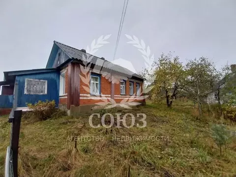 Дом в Калужская область, Спас-Деменский район, Теплово с/пос, д. ...