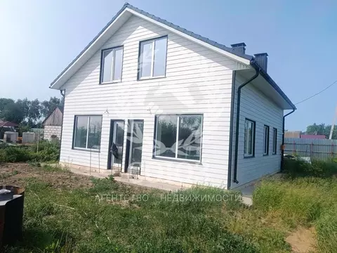 Дом в Калужская область, Дзержинский район, с. Дворцы ул. Центральная, ...