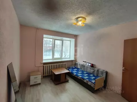 Студия Тюменская область, Тюмень Тарманы мкр, ул. Малышева, 24 (14.1 ...