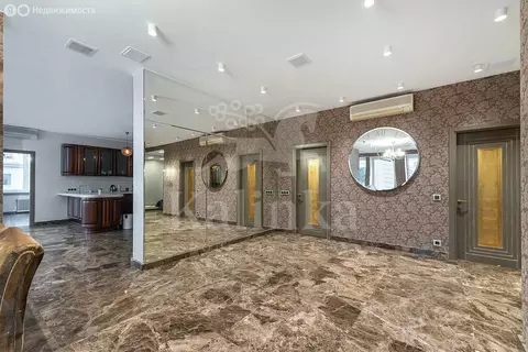 2-комнатная квартира: Москва, Филипповский переулок, 8с1 (209.1 м)