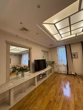 4-к кв. Москва 4-й Крутицкий пер., 14 (162.7 м)