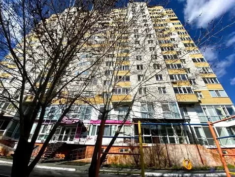 Помещение свободного назначения в Тюменская область, Тюмень ул. ...