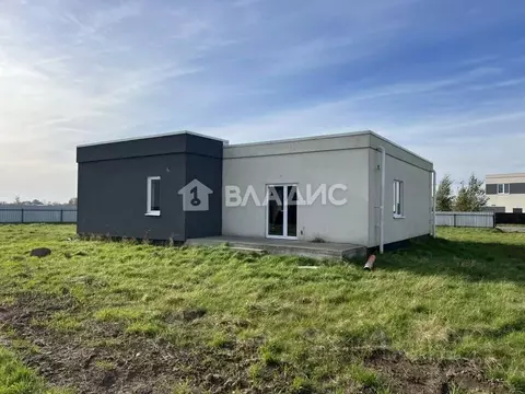 Дом в Калининградская область, Гурьевский муниципальный округ, пос. ...